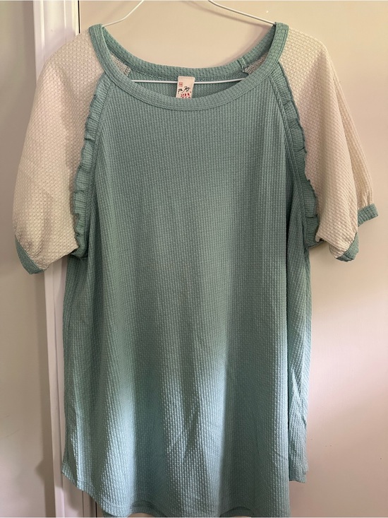 7th Ray Tops - 7th Ray Seafoam Green Waffle Knit Ruffle-Sleeve Top with Cream Raglan Sleeves